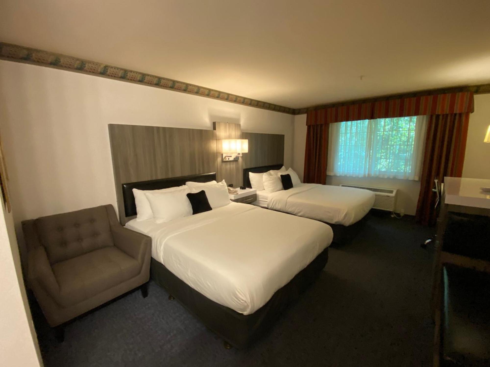 Quality Inn Port Orchard Exteriör bild