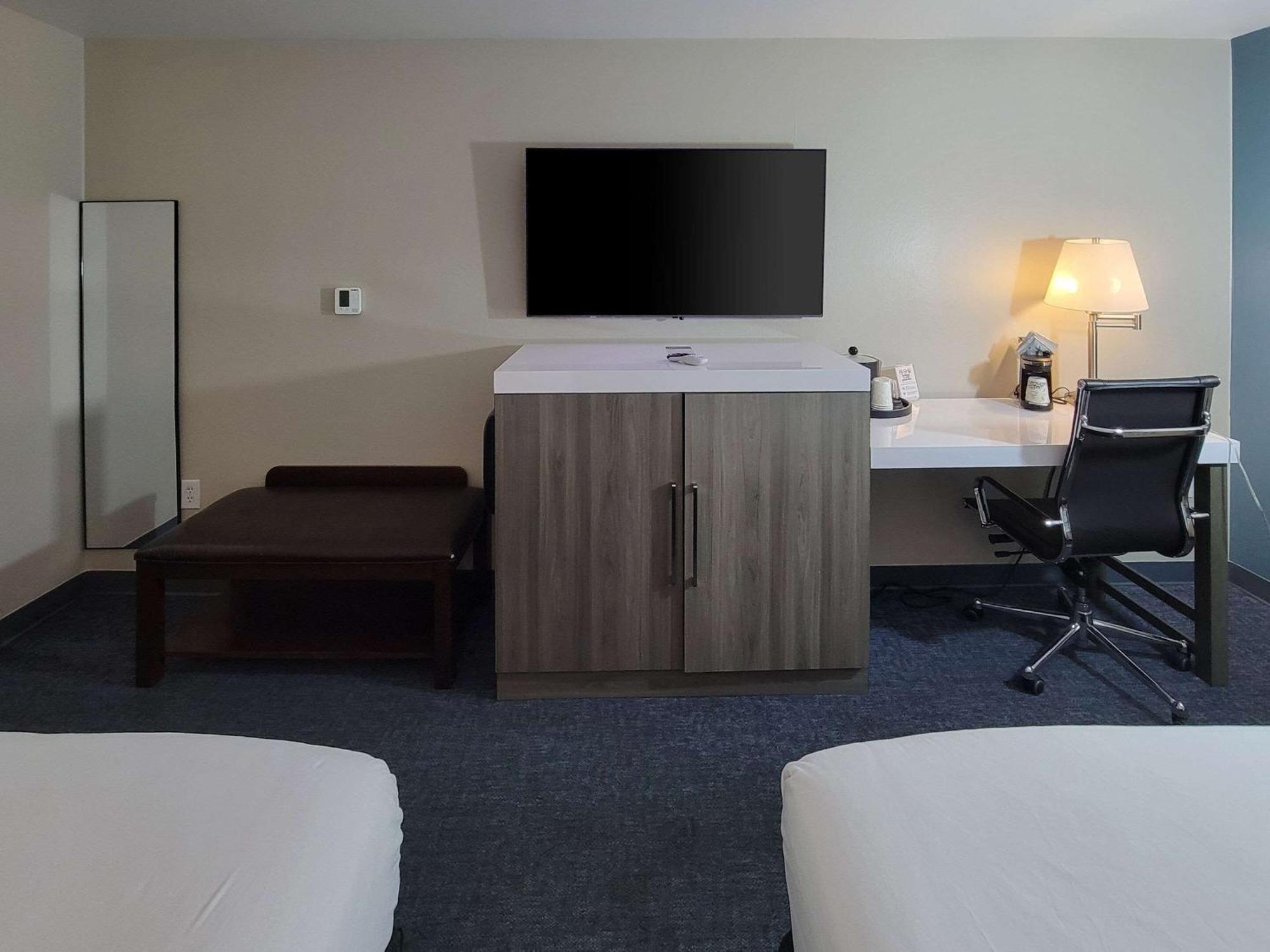 Quality Inn Port Orchard Exteriör bild